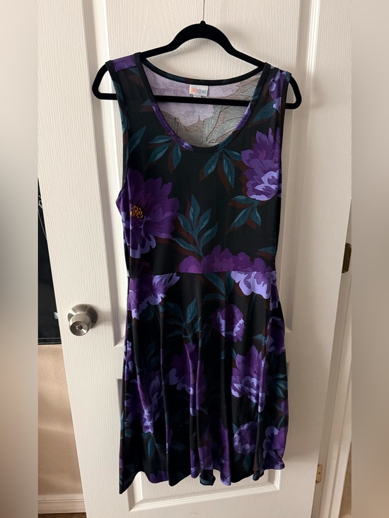 LuLaRoe Dresses & Skirts - LuLaRoe Nicki Dress XL Purple Floral Sleeveless Pocket Swing Dress